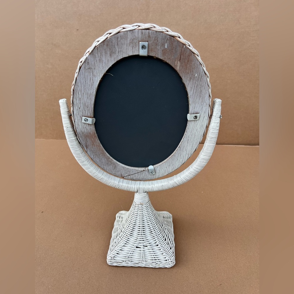 White Wicker Oval Vanity Tabletop Mirror Cottage Style. - Picture 3 of 8